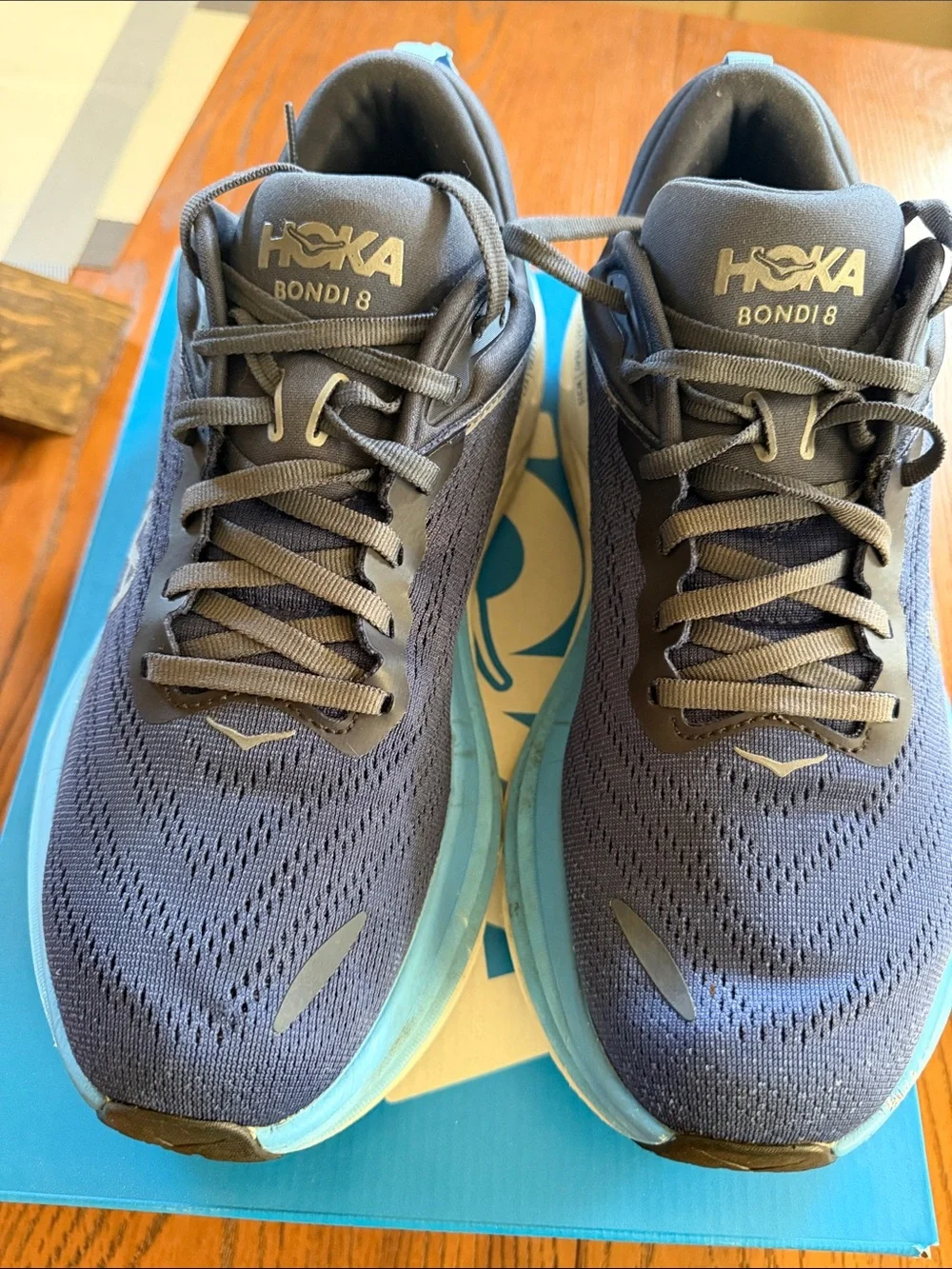 Hoka Women's Running Shoes - Bondi 8
